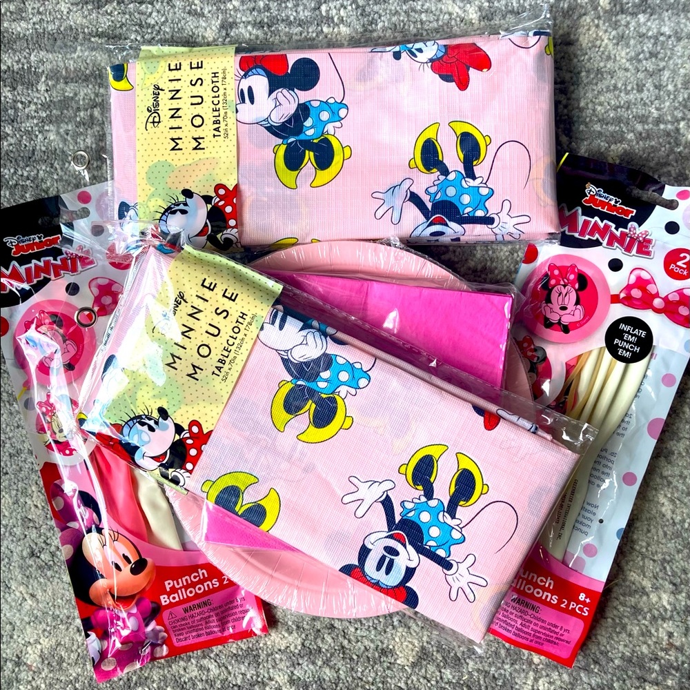 New, Disney Minnie Mouse Party Decor, Minnie Mouse Party Supplies, Twodles Party